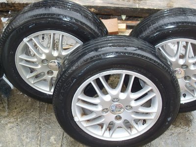 76692970_3_800x600_gumi-s-dzhanti-195-65r15-za-ford-focus-gumi-i-dzhanti_rev003.jpg (475.77 KБ) Видяна 5584 пъти 76692970_3_800x600_gumi-s-dzhanti-195-65r15-za-ford-focus-gumi-i-dzhanti_rev003.jpg