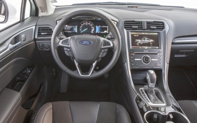 Ford Mondeo Hybrid-4.jpg (588.13 KБ) Видяна 22195 пъти Ford Mondeo Hybrid-4.jpg